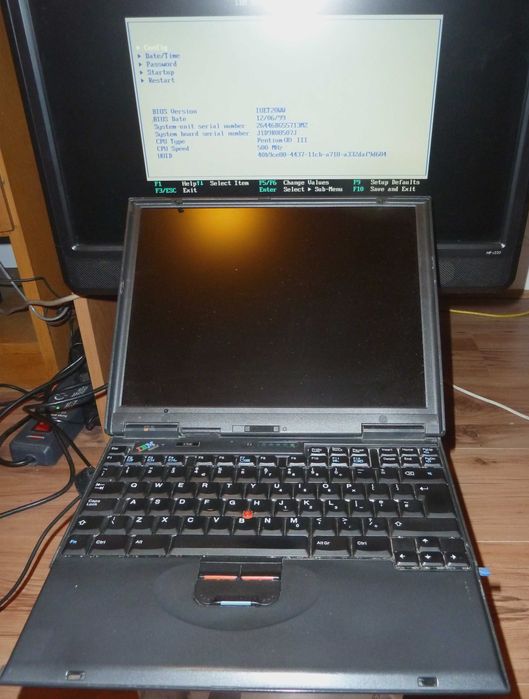 1999 IBM Thinkpad 570E 2644-6BG 13" Pentium III zasilacz TYLKO Wrocław