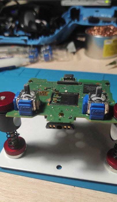 Reparo de DualSense: Troca de Sticks Analógicos por Sensores magnetico