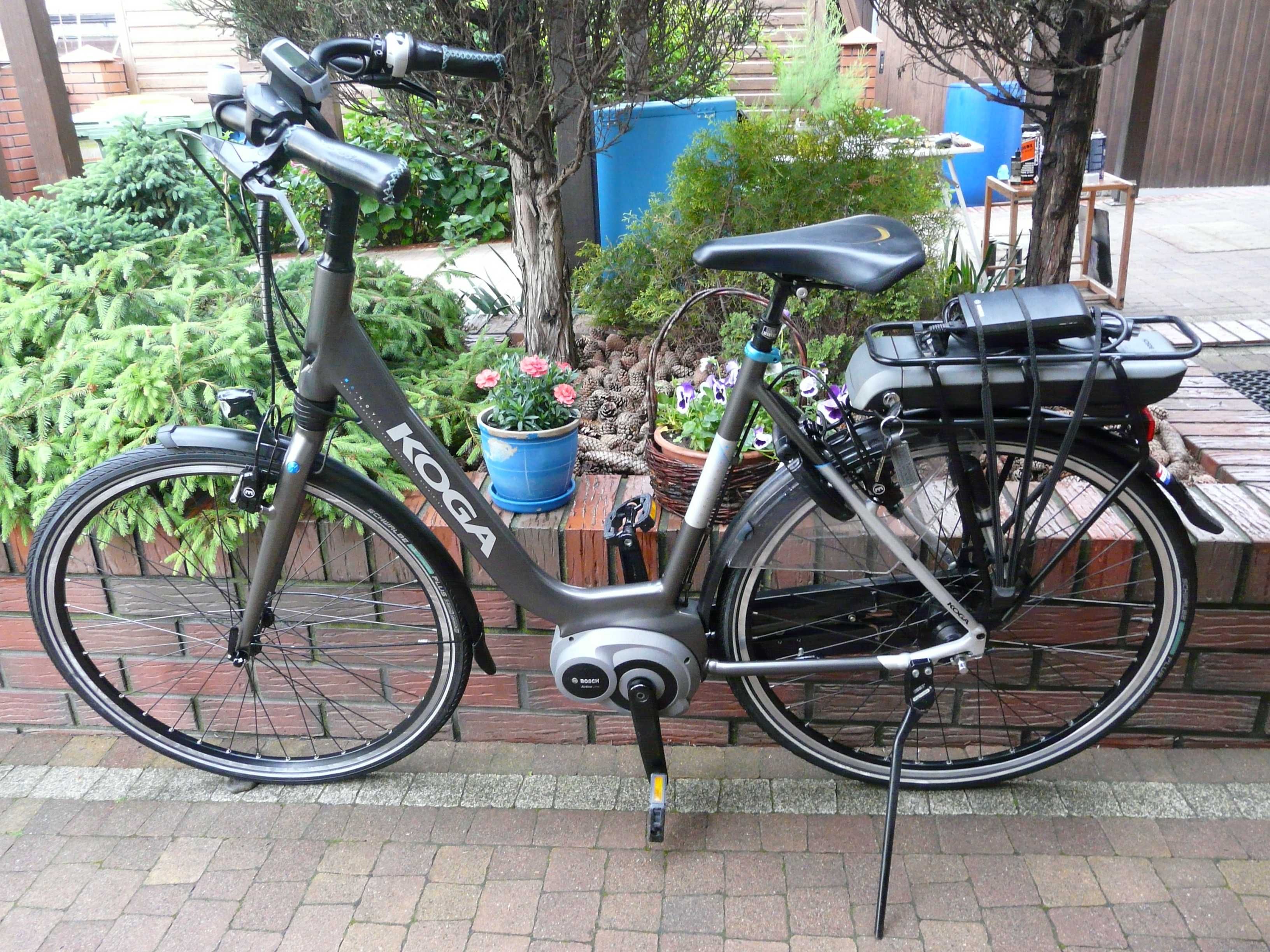Rower  elektryczny KOGA e-NOVA 28"/50, 60, BOSCH central,Magura