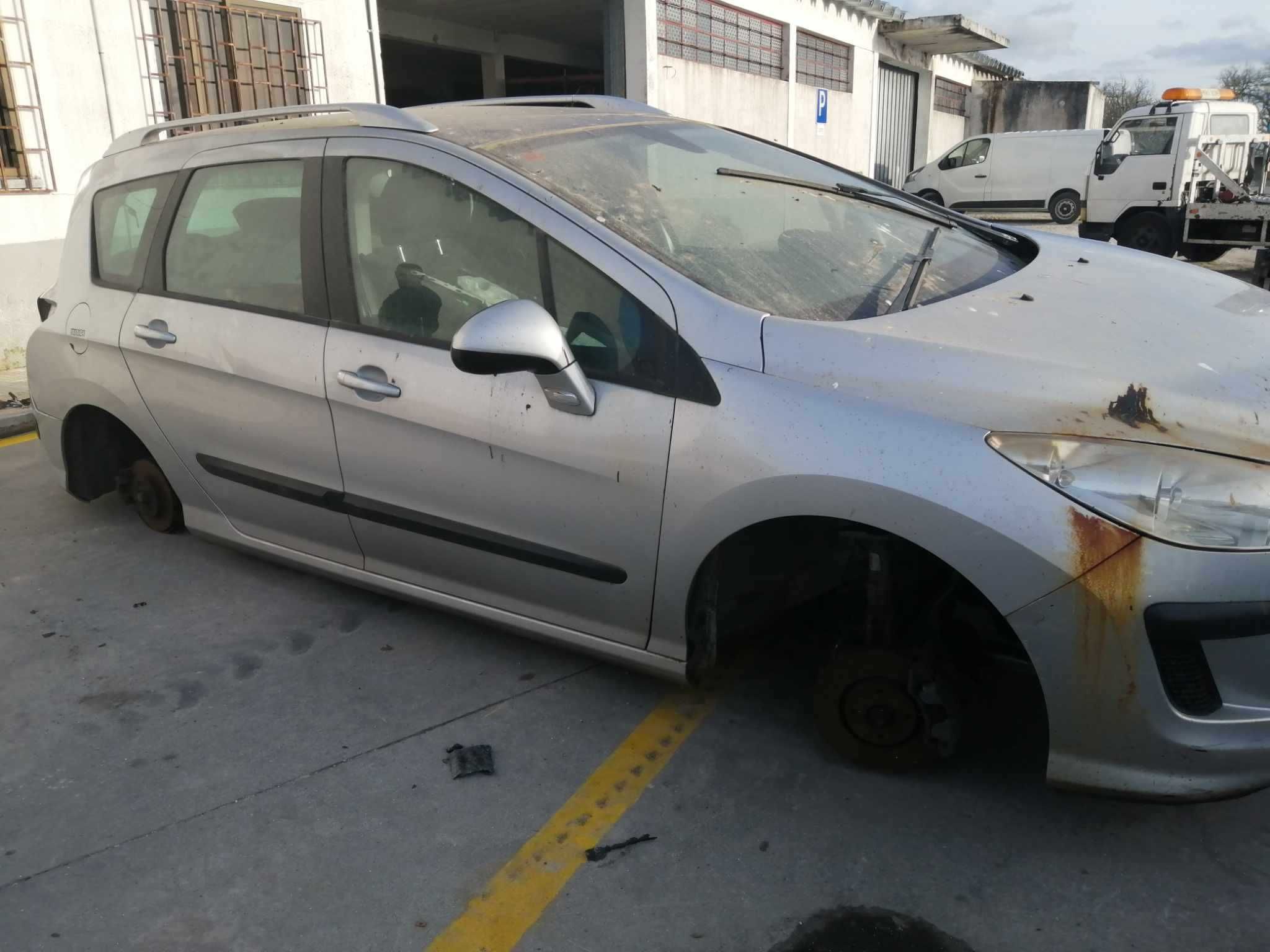 Para peças Peugeot 308 SW 1.6 VTI ano 2009