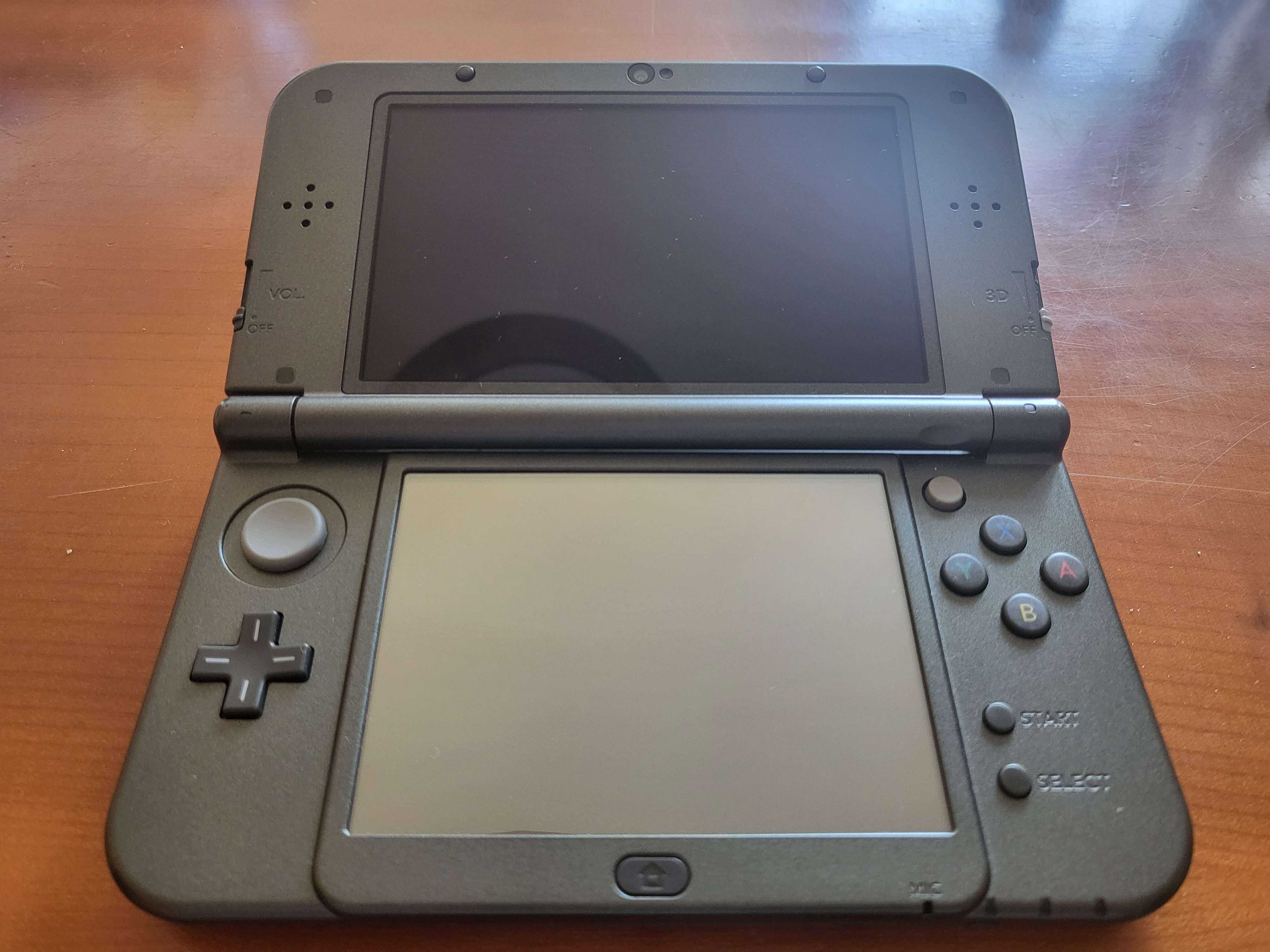 Nintendo New 3DS XL Hyrule Edition Com Caixa