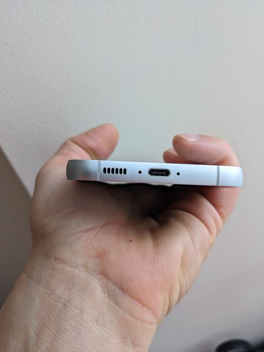 Samsung s23fe 256  АКБ 100