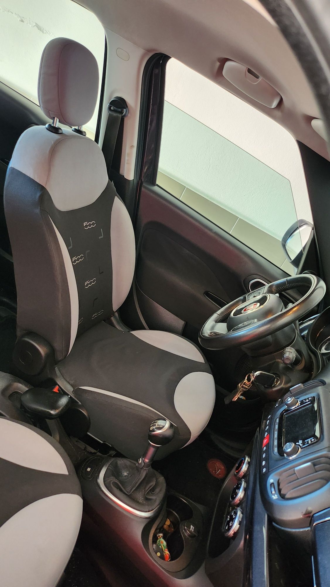 Fiat 500 L completo