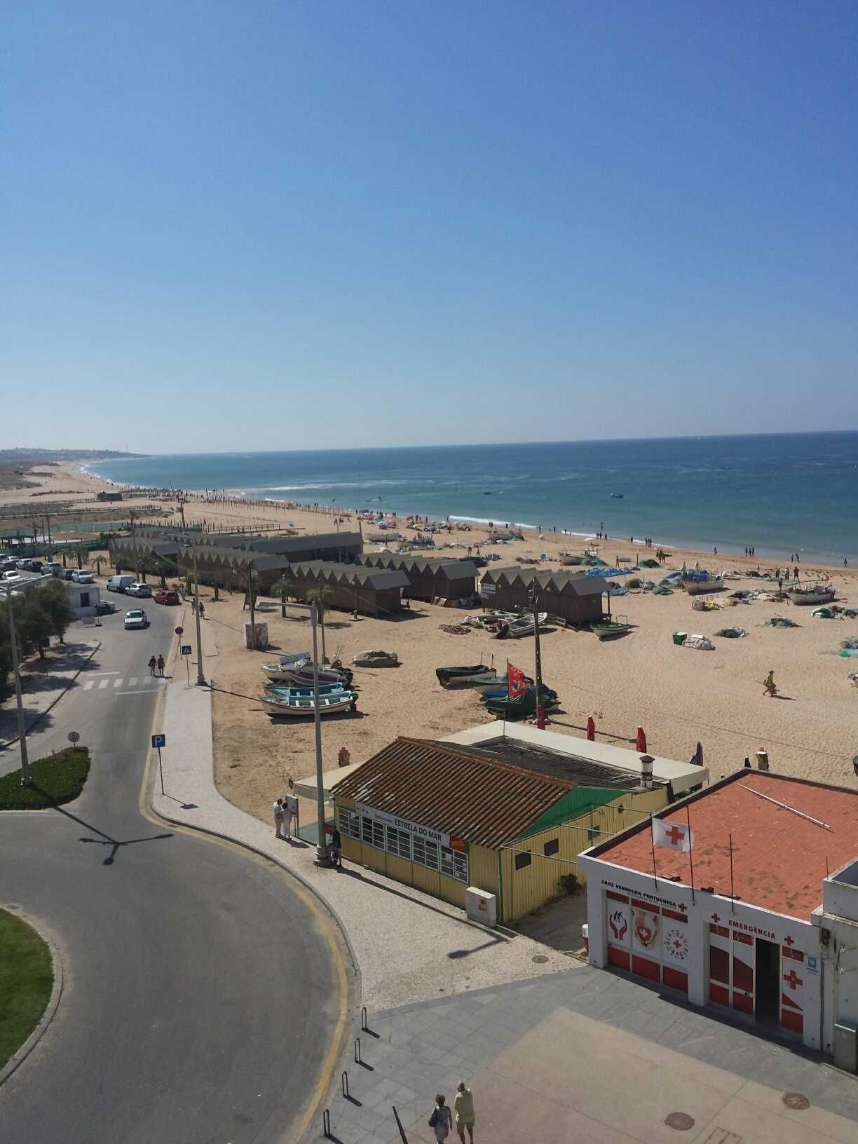 apartament frontal praia Armaçao pera Algarve c/vista mar frontal