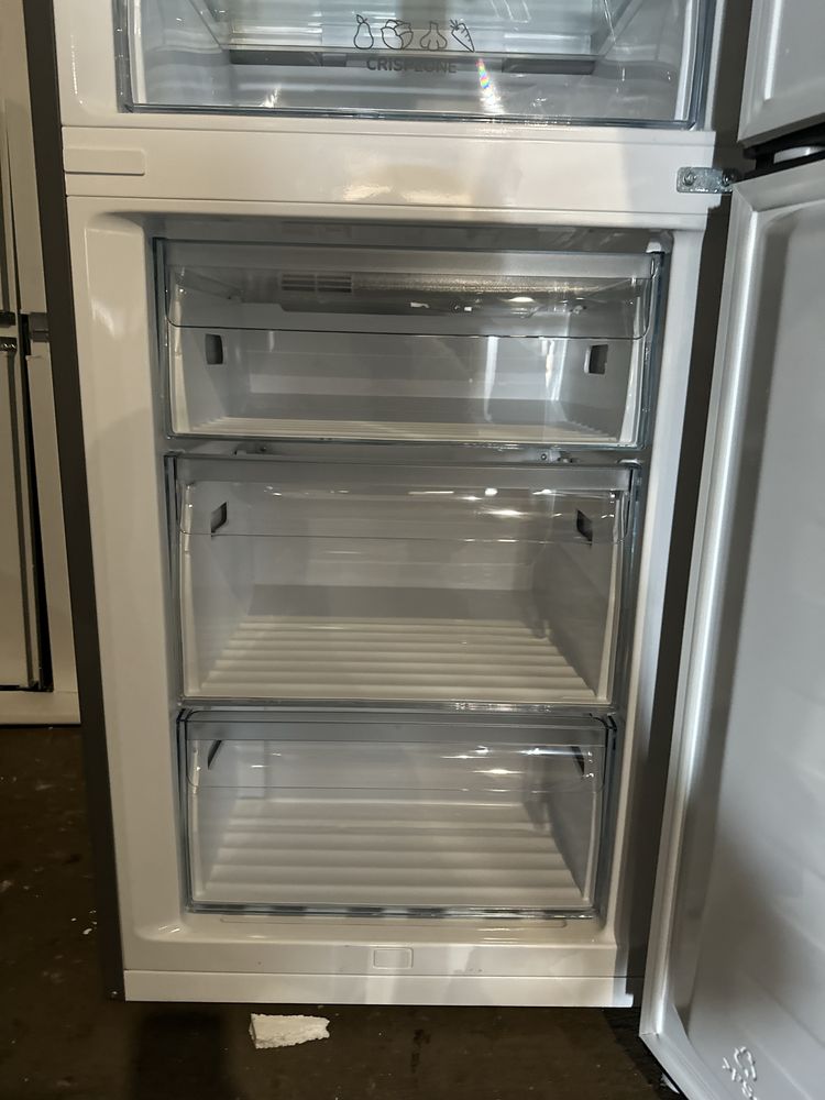 Холодильник новий Gorenje No frost
