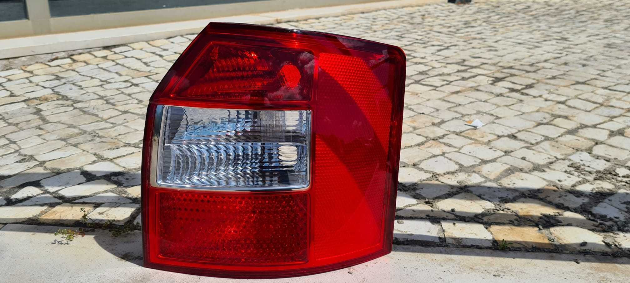 Farolim para Audi A4 B6 Avant