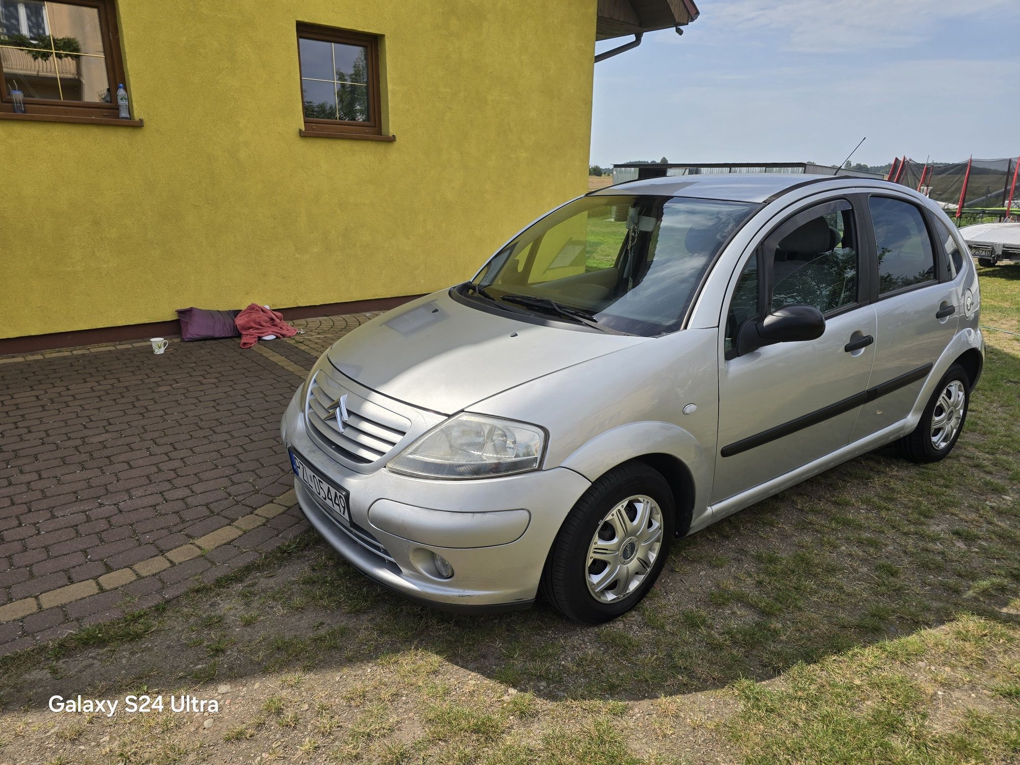 Citroën C3 1.1 8VBenz 2004r