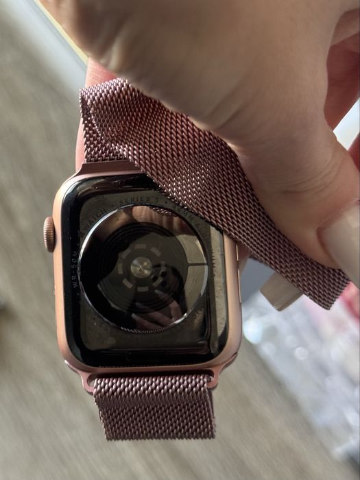 Продам Apple watch