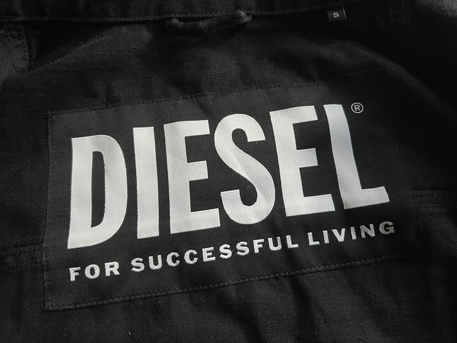 Unikatowa kurtka, katana jeansowa DIESEL krótka, CZARNA z przetarciami