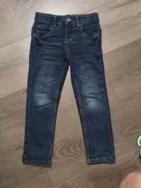 Spodnie jeansowe chłopięce 104