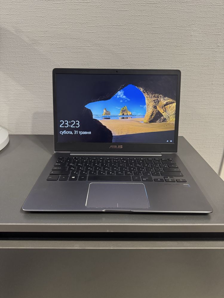 Ноутбук ASUS UX331UN / i7 / SSD 512GB / 16GB / Ідеальний стан!