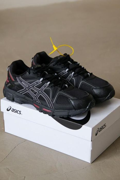 Asics Gel Kahana 8 Black Rose Gold