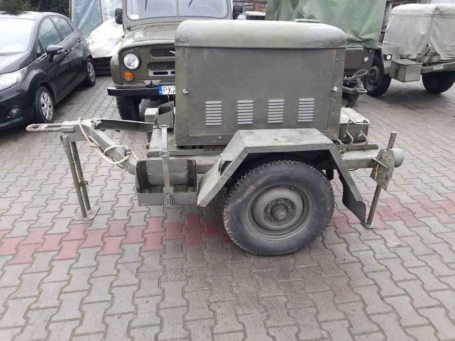 Agregat prądotwórczy wojskowy PAB 4 4kw 230V na przyczepie