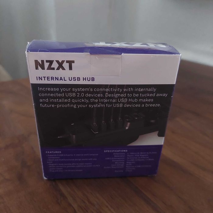 NZXT Internal Usb Hub64586163689219121