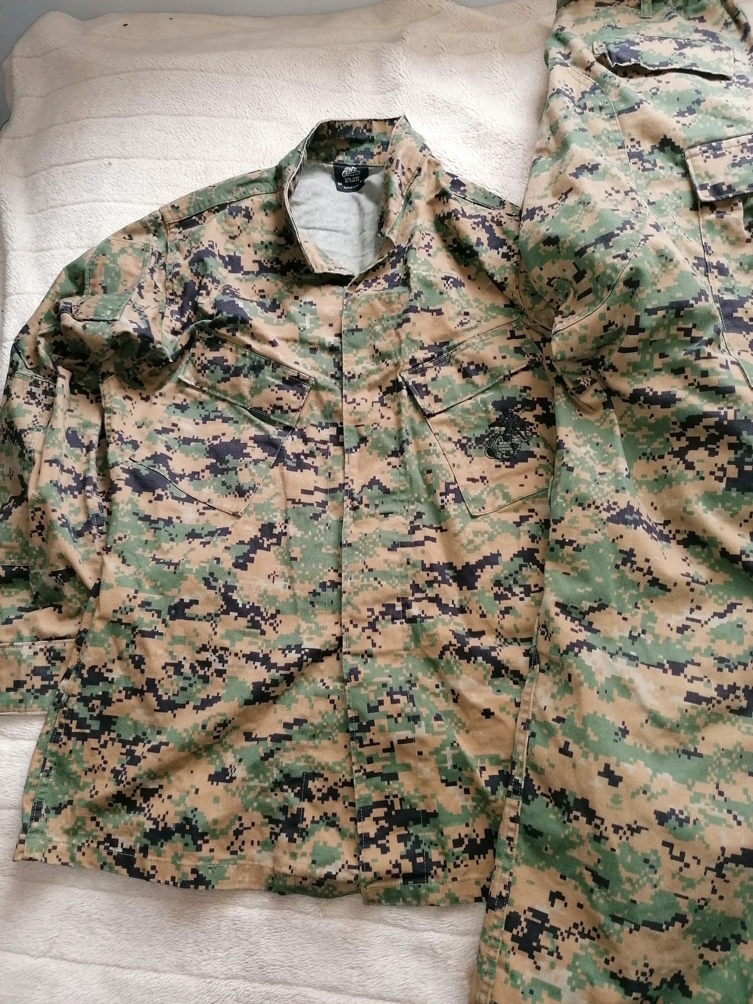 Mundur taktyczny Helikon USMC jak nowy rozmiar M Woodland