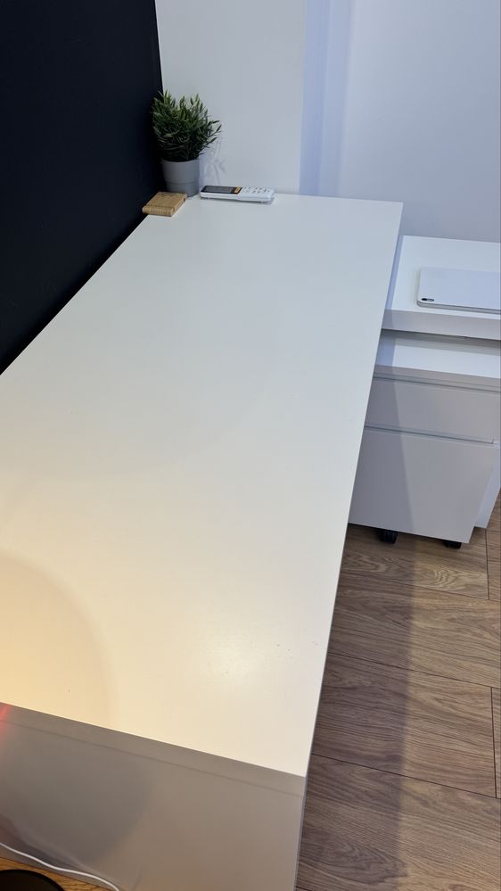 biurko ikea malm z szafkami