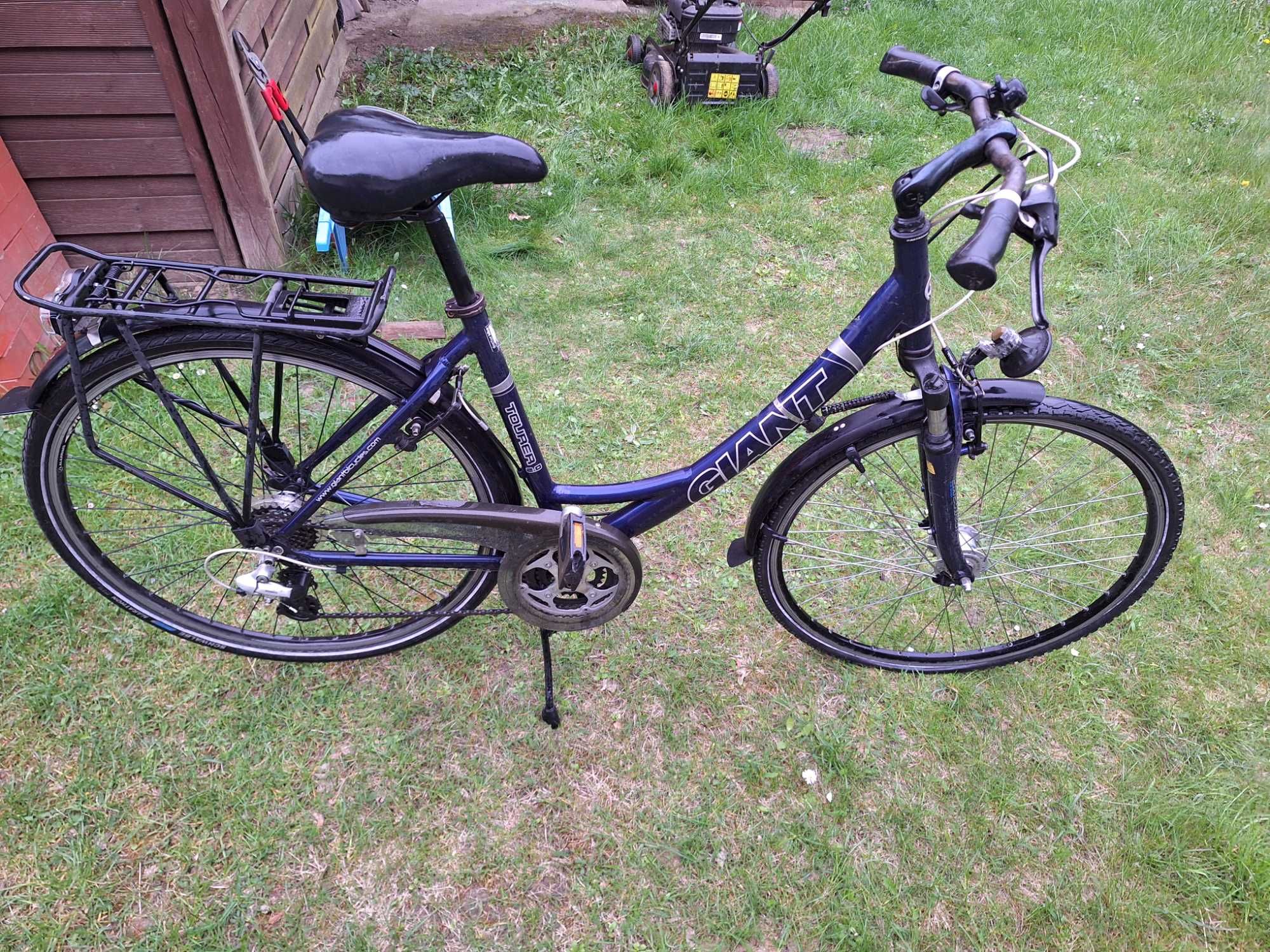 Sprzedam rower damski Giant Tourer 2.0 rozmiar M
