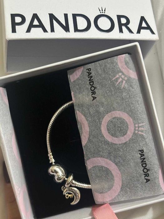 Pulseira Pandora Nova