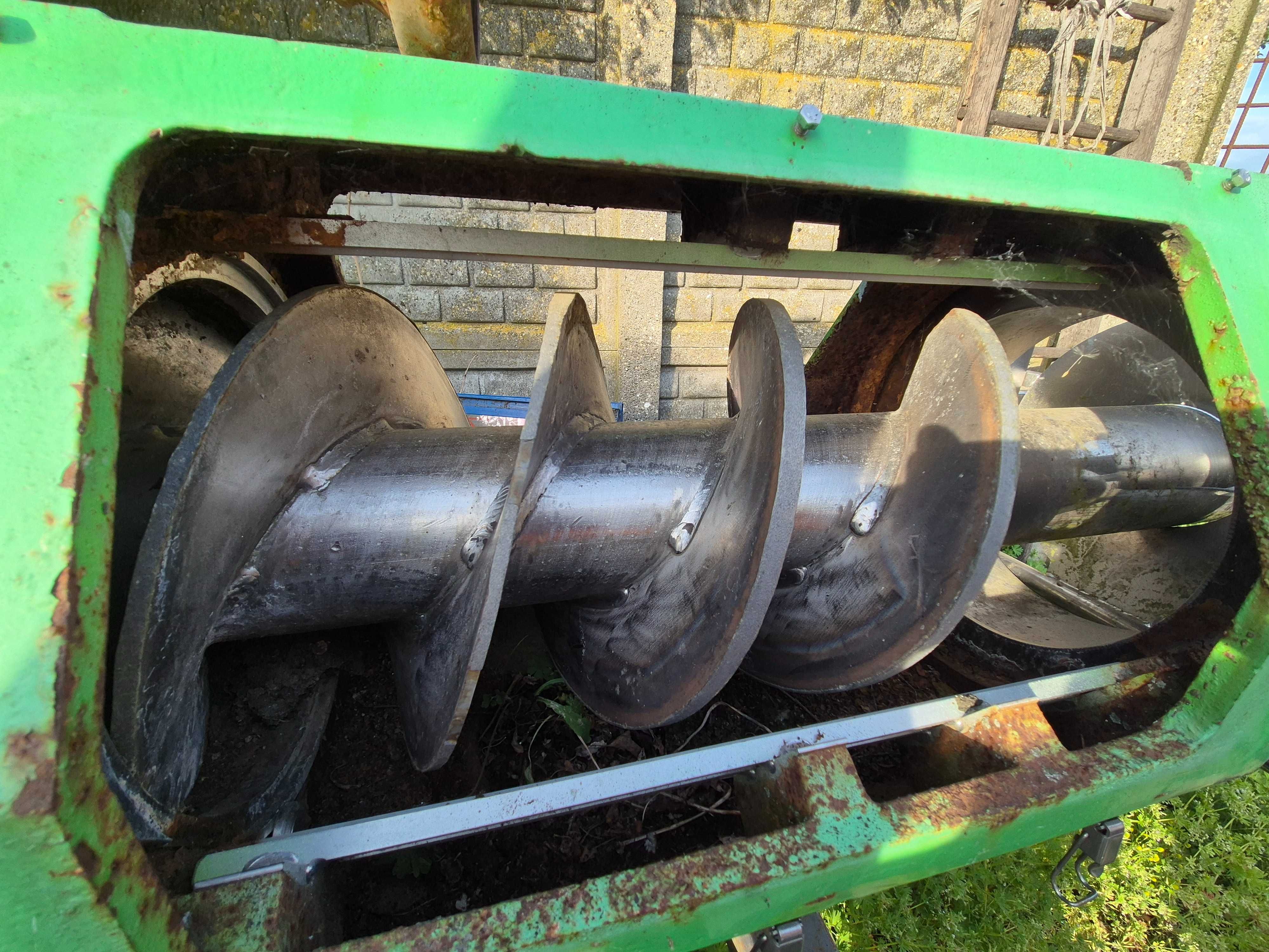 Separatory Bauer