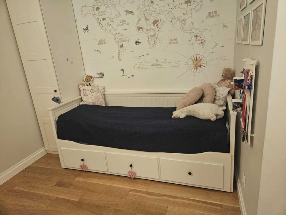 HEMNES (IKEA) Leżanka z 3 szufladami, 2 materace