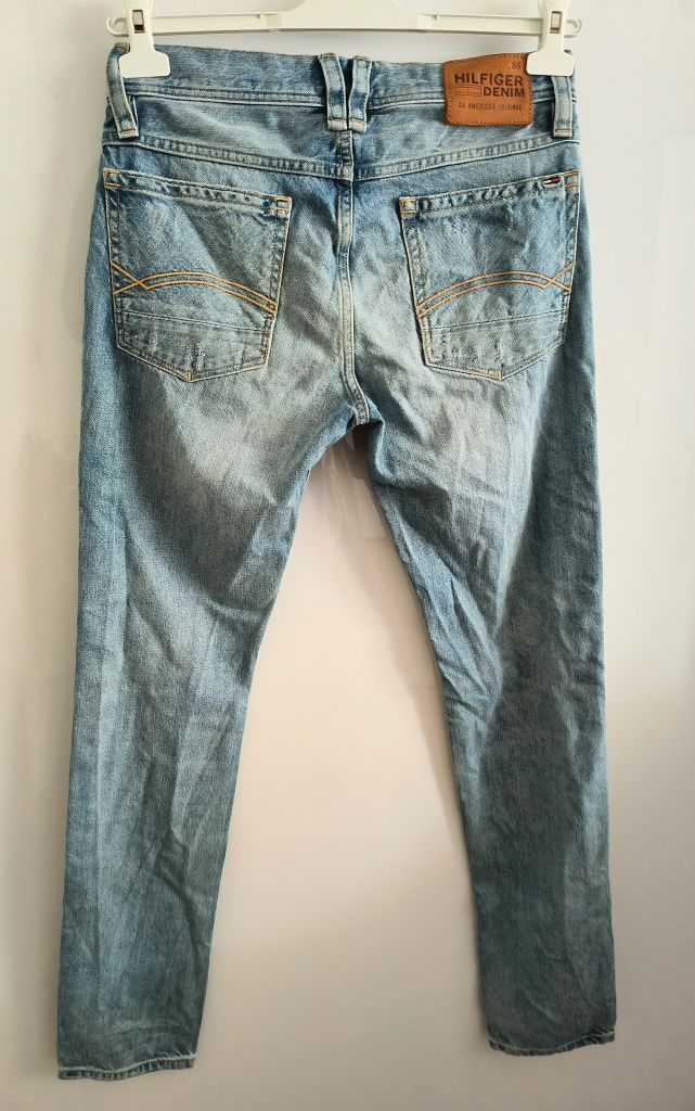 Męskie jeansy Tommy Hilfiger Ronnie W30 L34