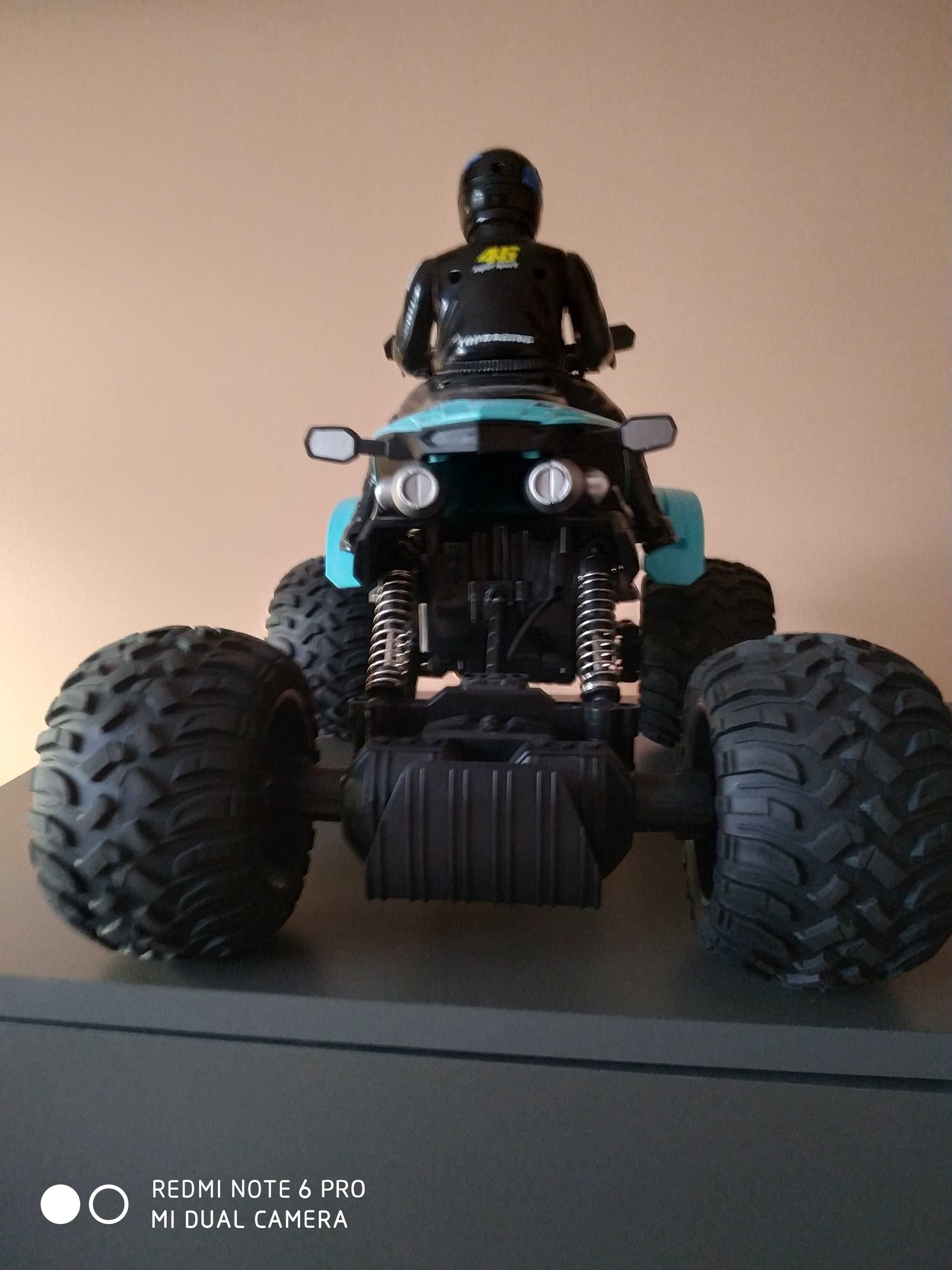 Duży Quad zdalnie sterowany 4WD RC Rock Crawler. Jak nowy!!!