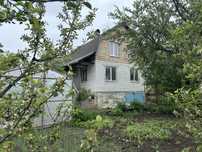 Продається земельна ділянка з гарним будинком 115м2