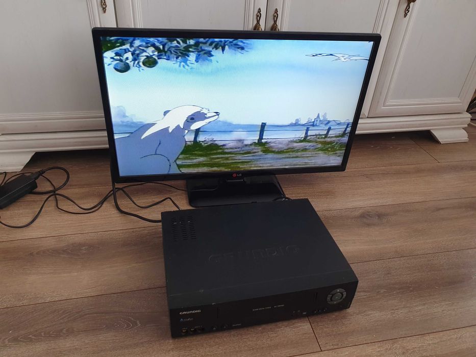 Magnetowid Grundig gv 940 nic 6-głowicowy