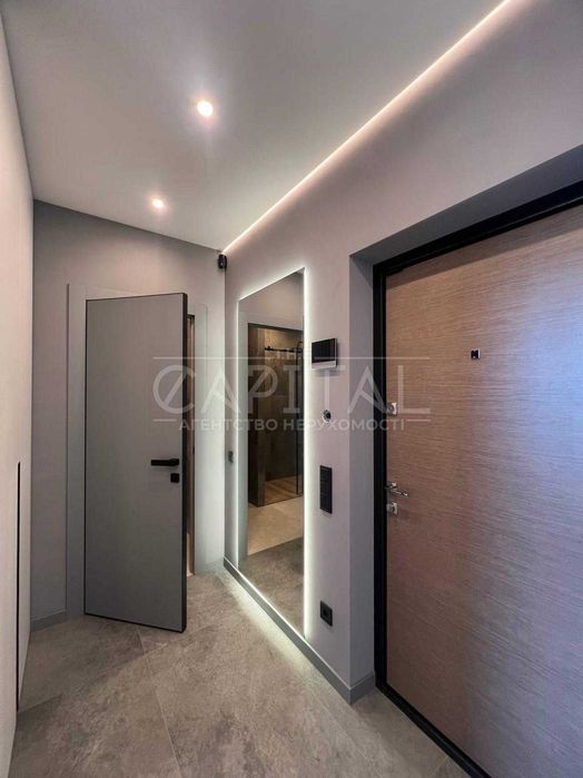 Продаж квартири, вул. Салютна, ЖК Файна Таун, Шевченківський р-н