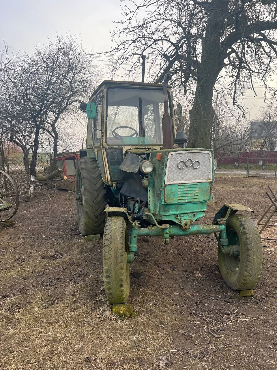 Трактор колісний ЮМЗ