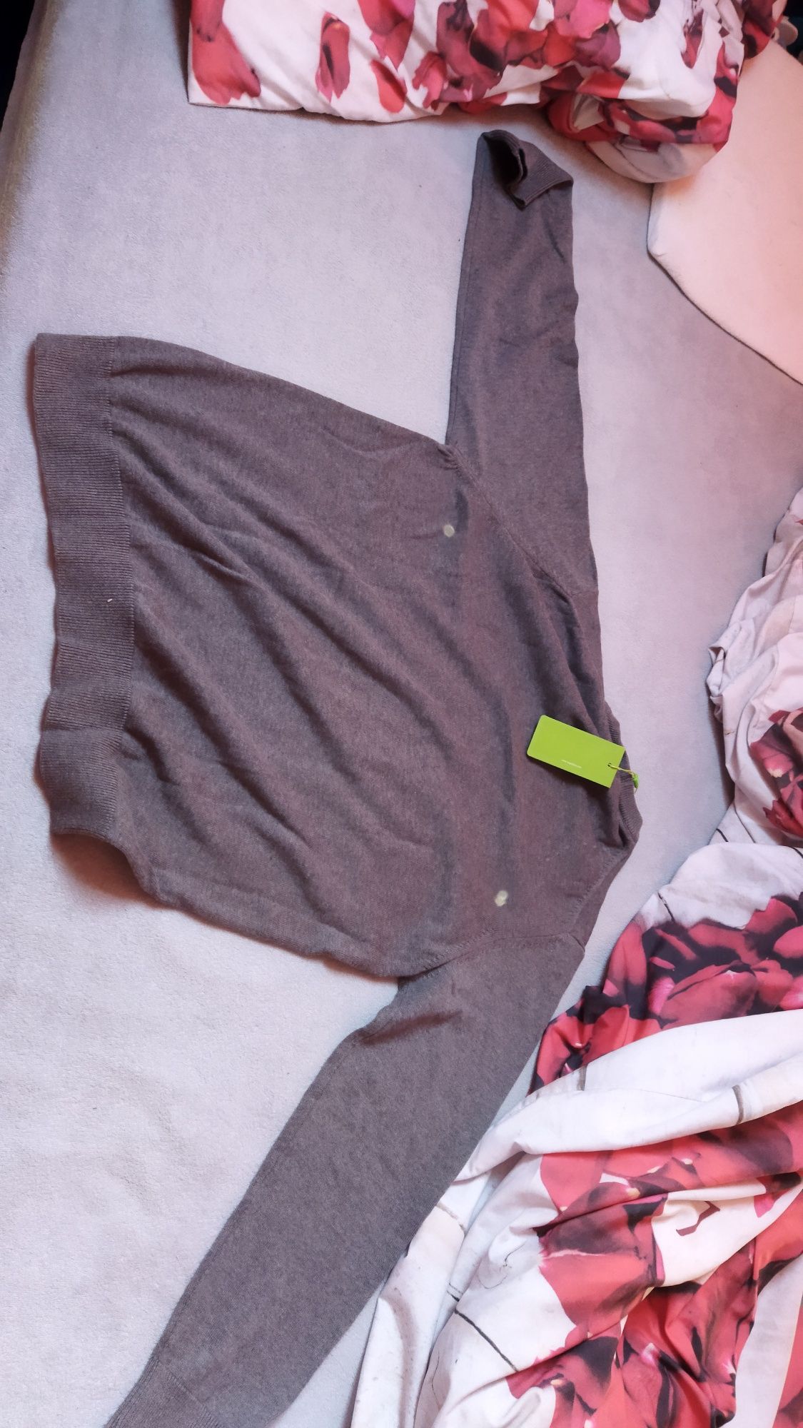 Sweter męski Hugo Boss rozmiar L szary nowy