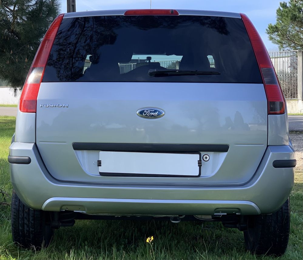 Ford Fusion 1.2 // 2005 Impecável
