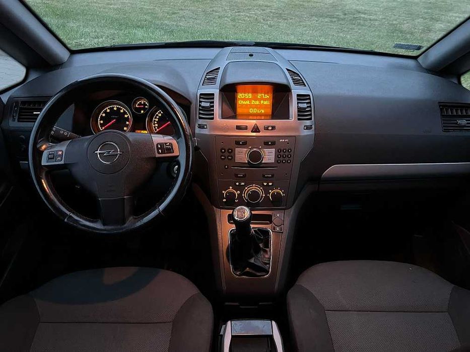 Opel Zafira B 2006r 1,8 16V B+Gaz Sekwencyjny 7osobowa opłaty na Rok