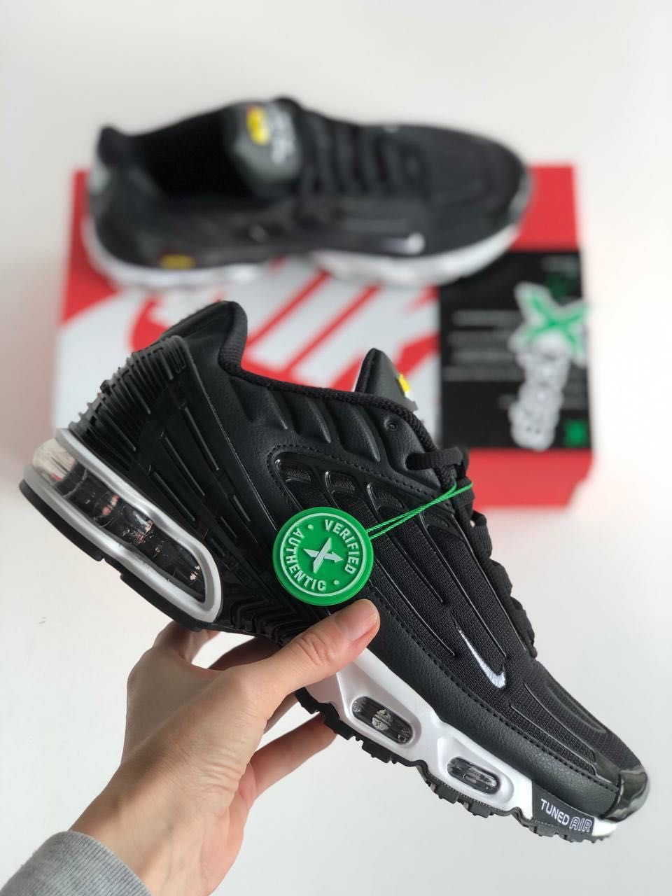 Мужские кроссовки Nike Air Max Plus TN 3 black & white. 40-45