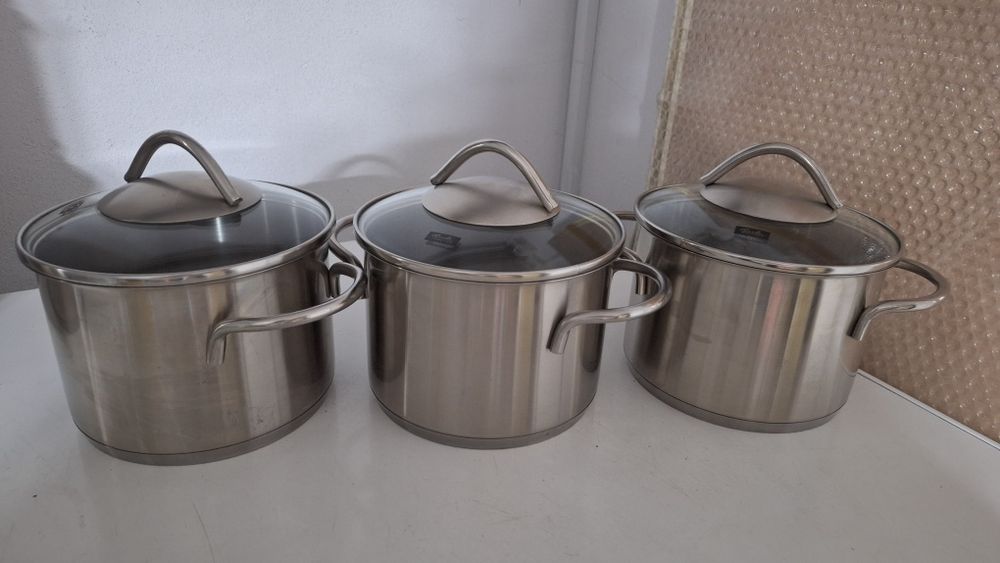 Komplet trzech solidnych garnków Fissler