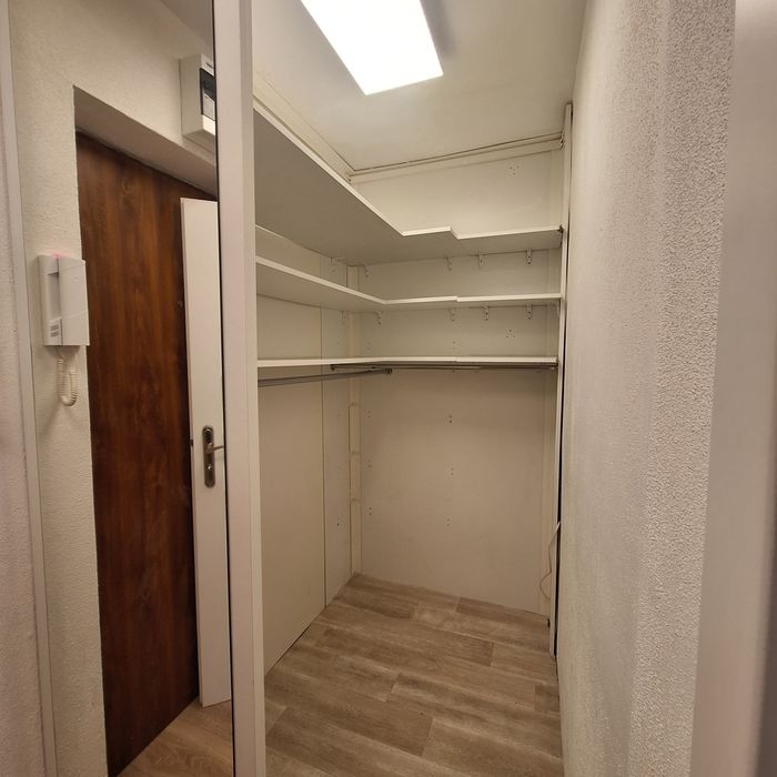 Sprzedam kawalerkę w Śródmieściu, ulica Górnośląska