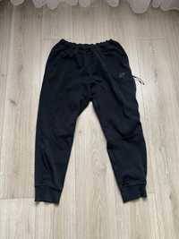 Nike Tech Fleece Pants M size