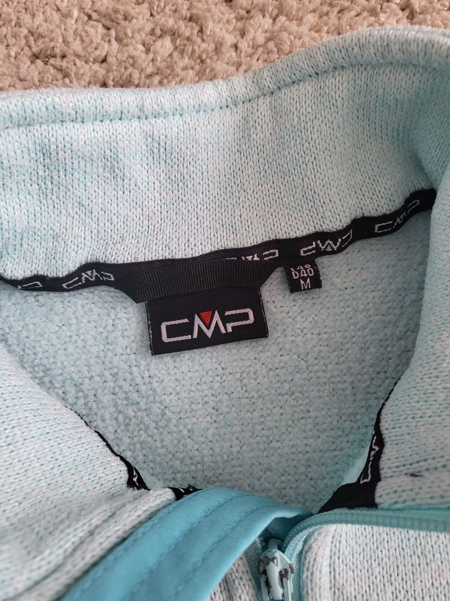 Bluza outdoor treking w stylu sherpa ciepłana zamek kieszeni 38