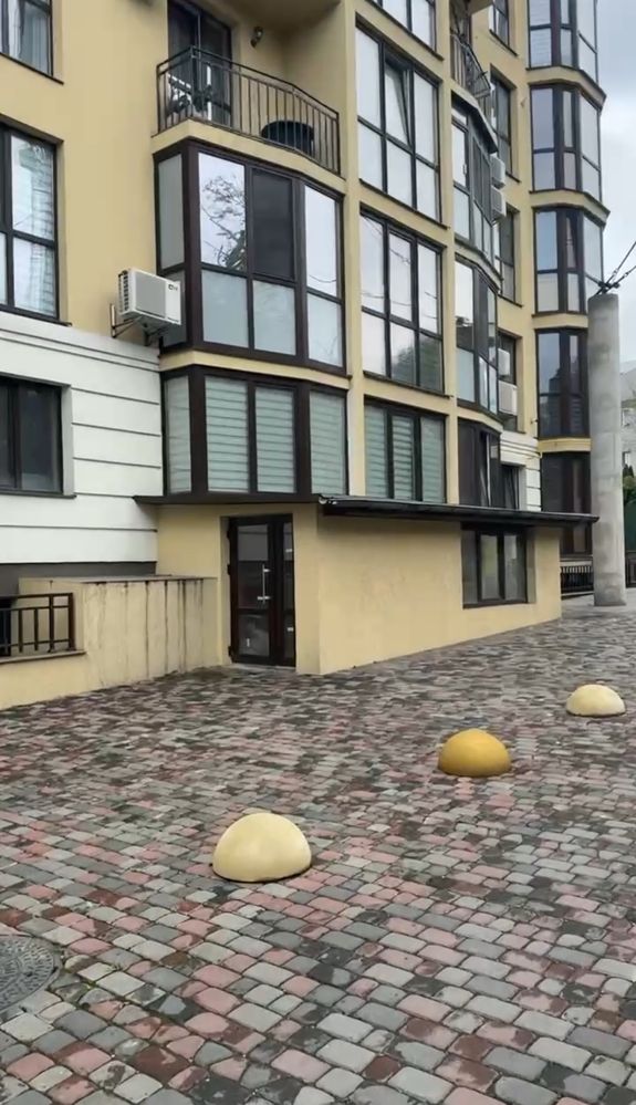 Здам комерційне приміщення 170 м², вул. Суворова 2б, власник