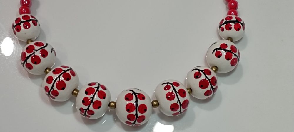 Намисто,гердан,чокер,буси,прикраса до вишиванки в національному стилі.