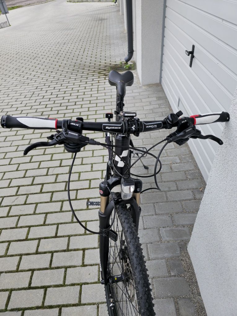 Mało używany Cube Cross Pro Cls Damski 28" 45cm, markowe akcesoria!!!