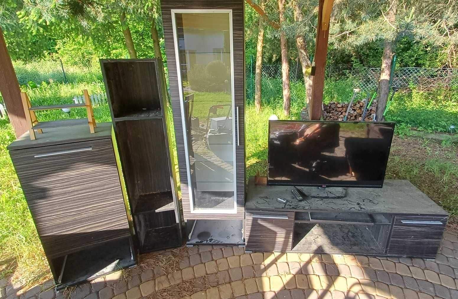komplet mebli + stół + 4 krzesła + narożnik