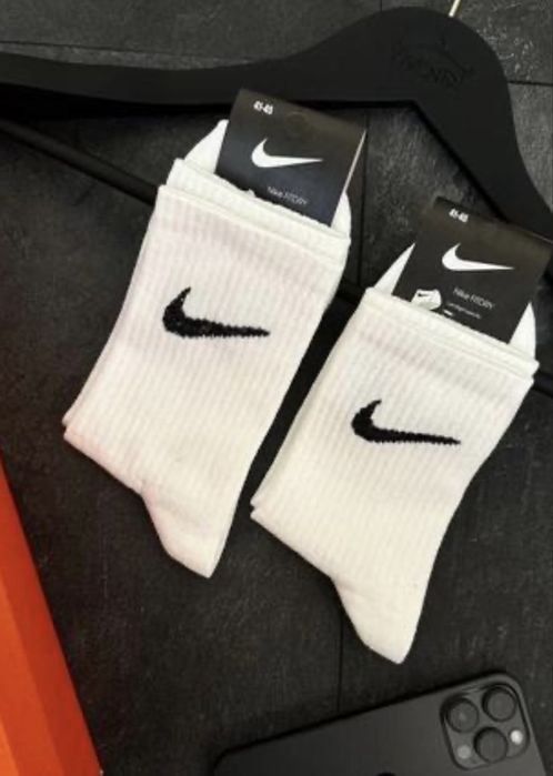 Nike оптові шкарпетки — всього 20 грн пара, колір білий, якість скпер!