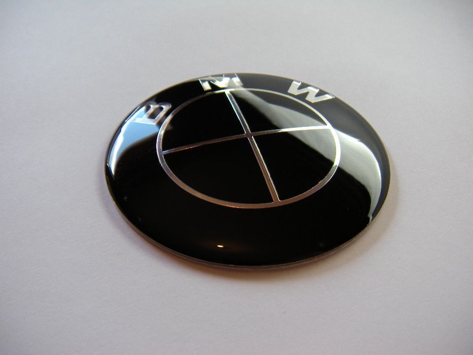 Эмблема на капот BMW 82 мм E34 E36 E38 E39 E46 E53 E70 E60 E90 F10 БМВ
