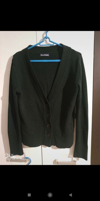 Czarny sweterek damski.Decoco fashion.