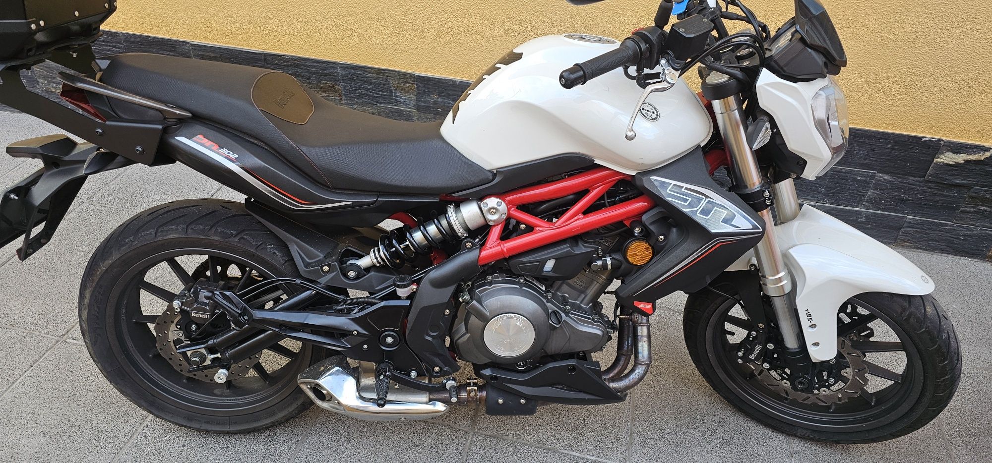 Benelli bn302/2018