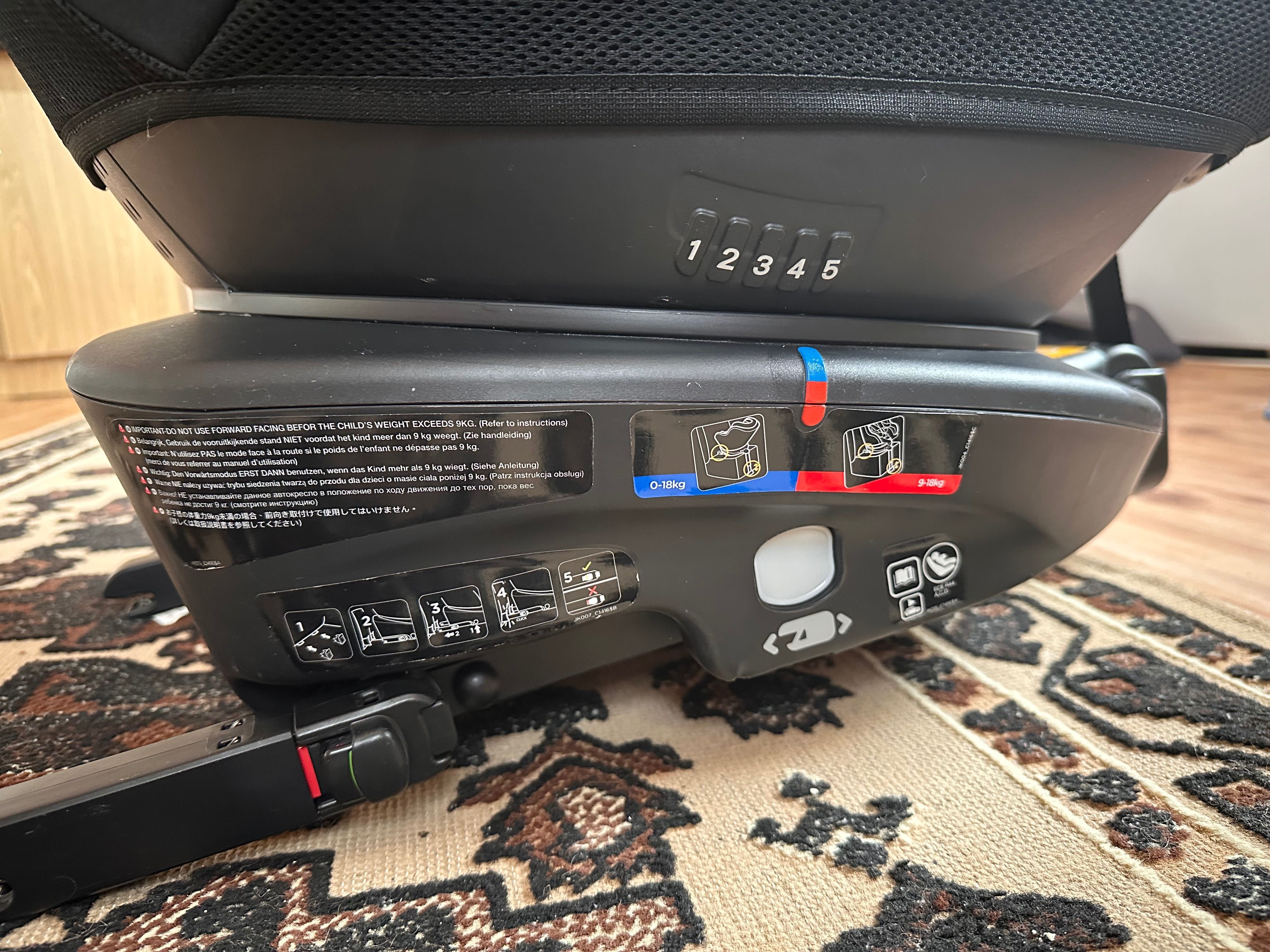 Sprzedam fotelik samochodowy Joie 360 isofix