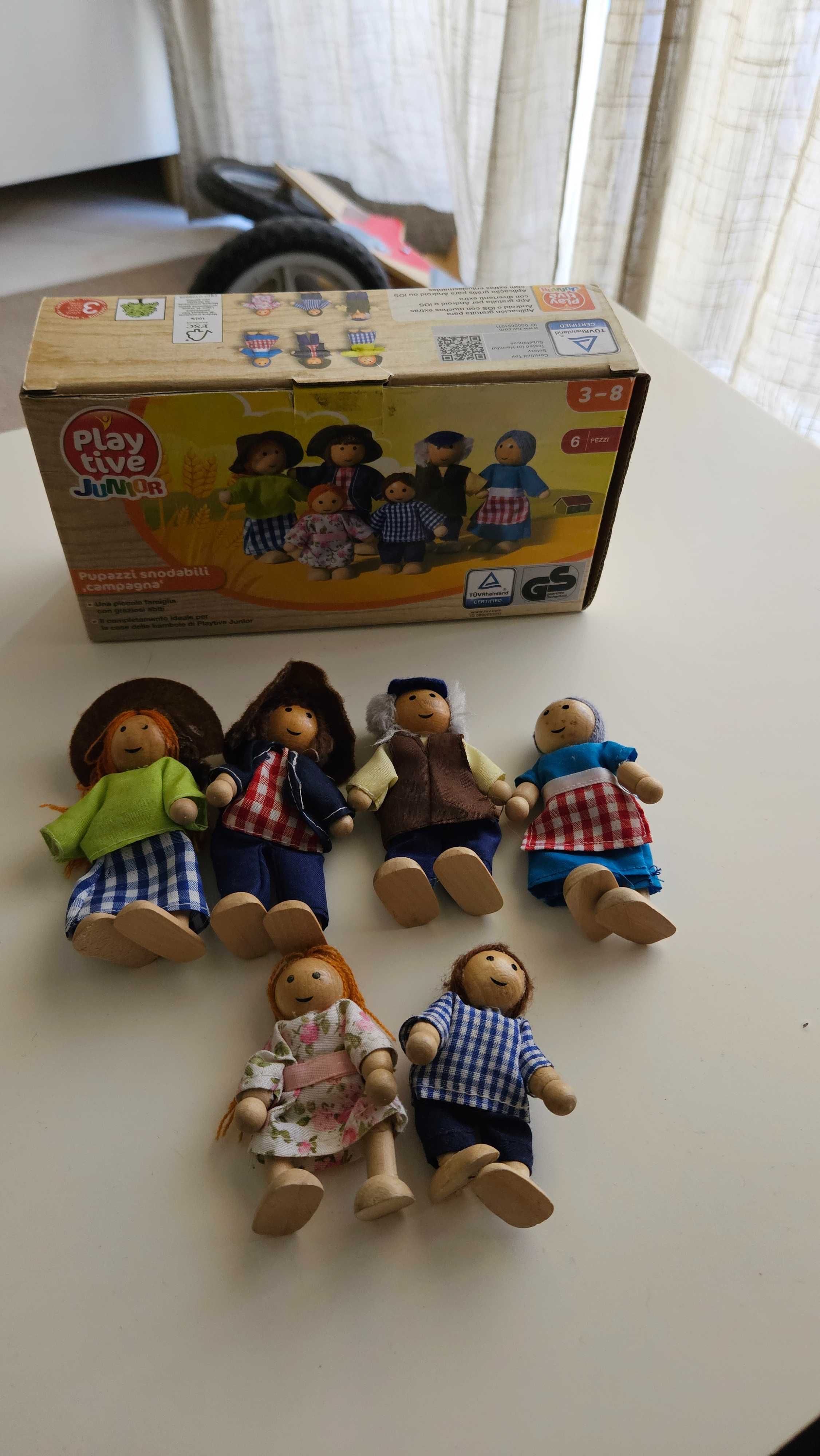 Conjunto de madeira e casinha
