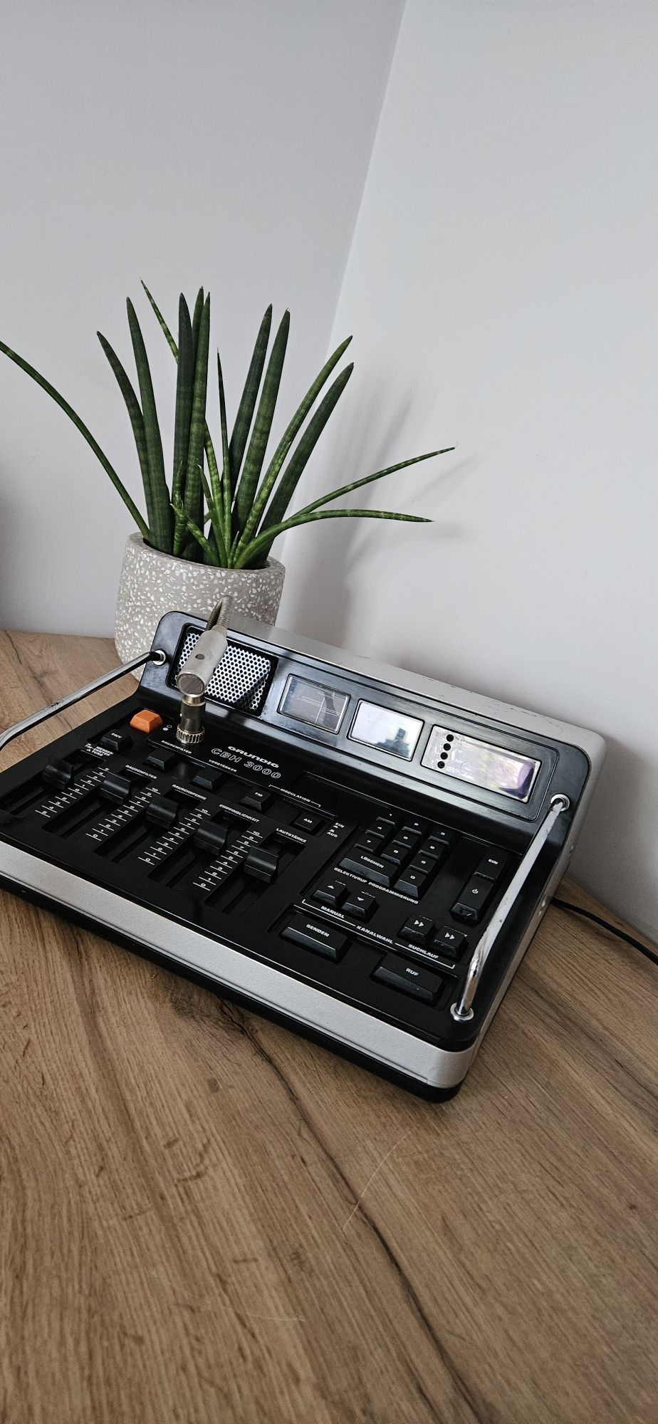 Grundig CBH 3000 CB radio bazowe stacjonarne