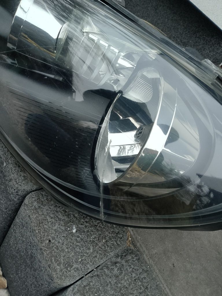 Lampy przednie golf 6